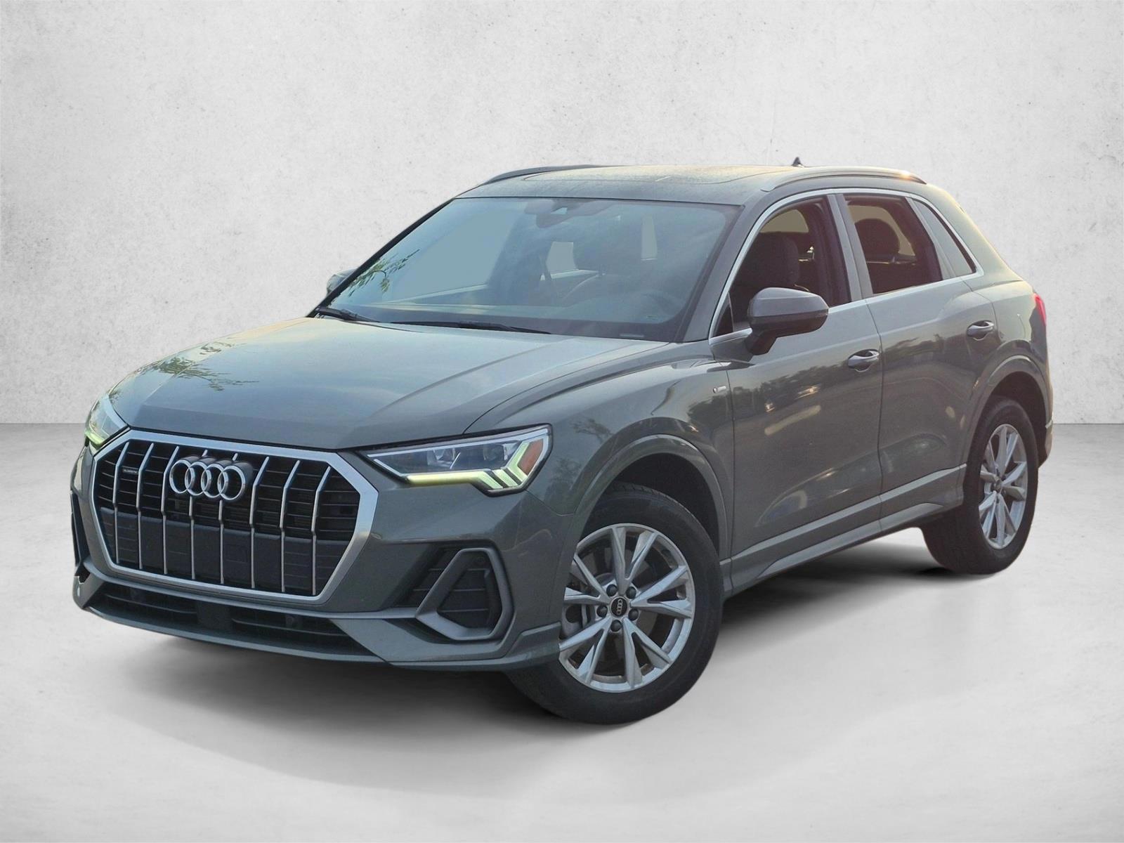 Thumbnail: 2023 Audi Q3 - 1