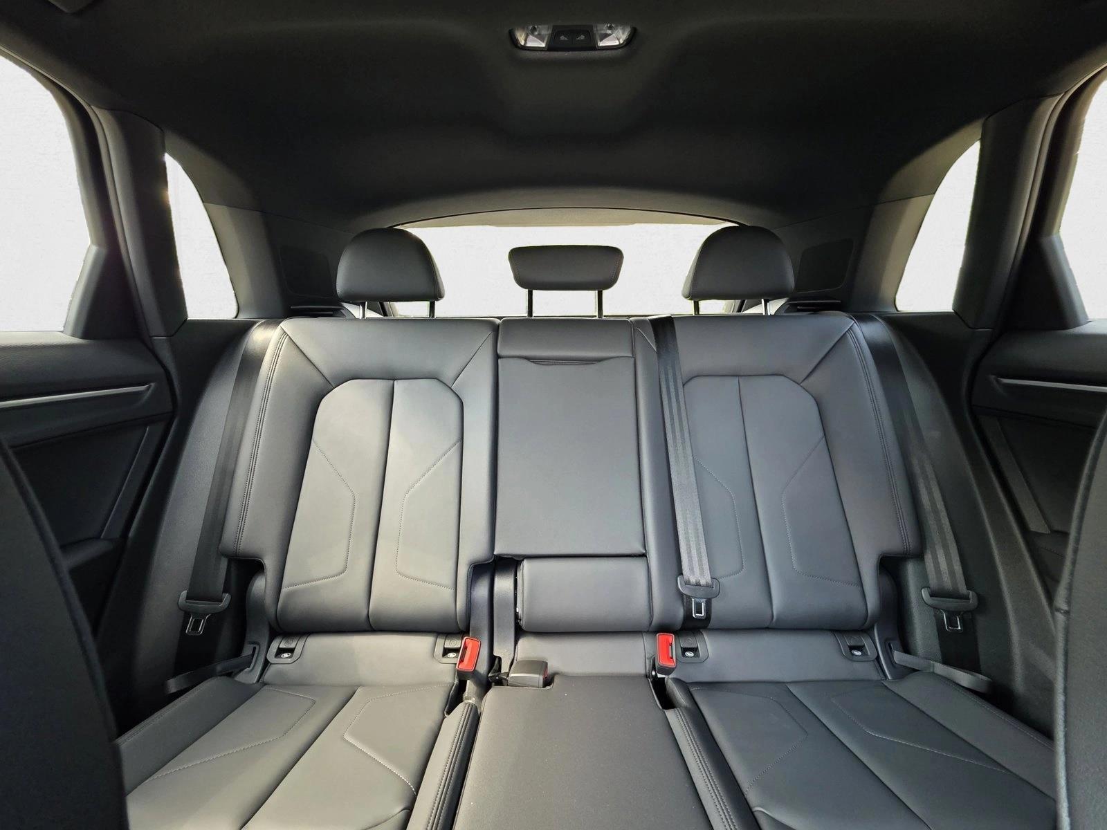 2025 Audi Q3 S Line Premium - Photo 17