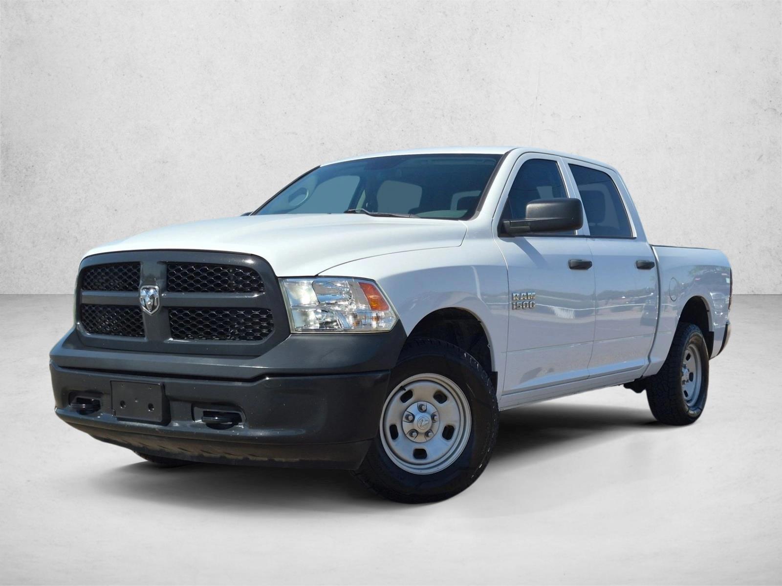 2018 RAM 1500 Tradesman 4x4 Crew Cab 5'7's photo