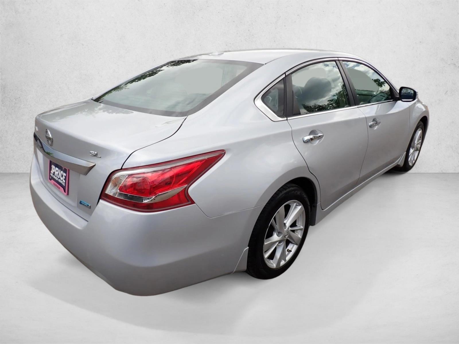 Thumbnail: 2013 Nissan Altima - 2
