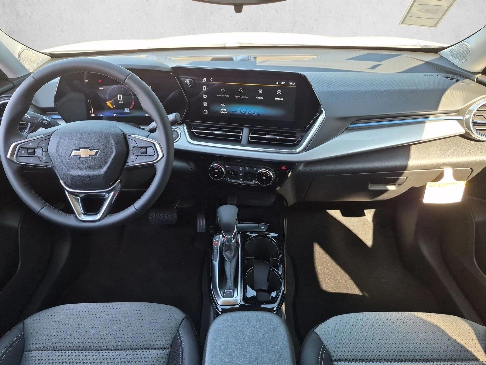 Thumbnail: 2026 Chevrolet Trax - 4