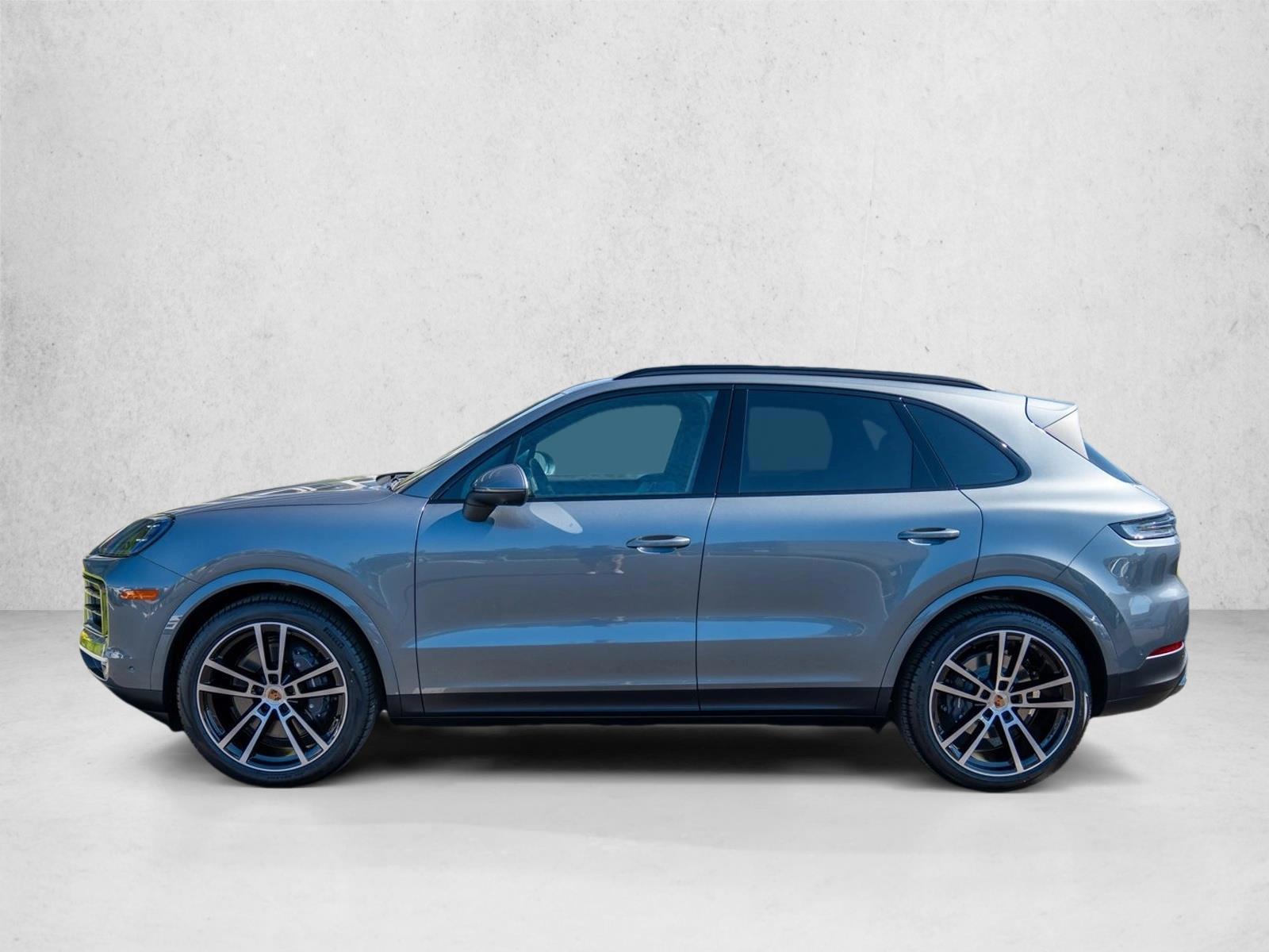 Thumbnail: 2026 Porsche Cayenne - 2