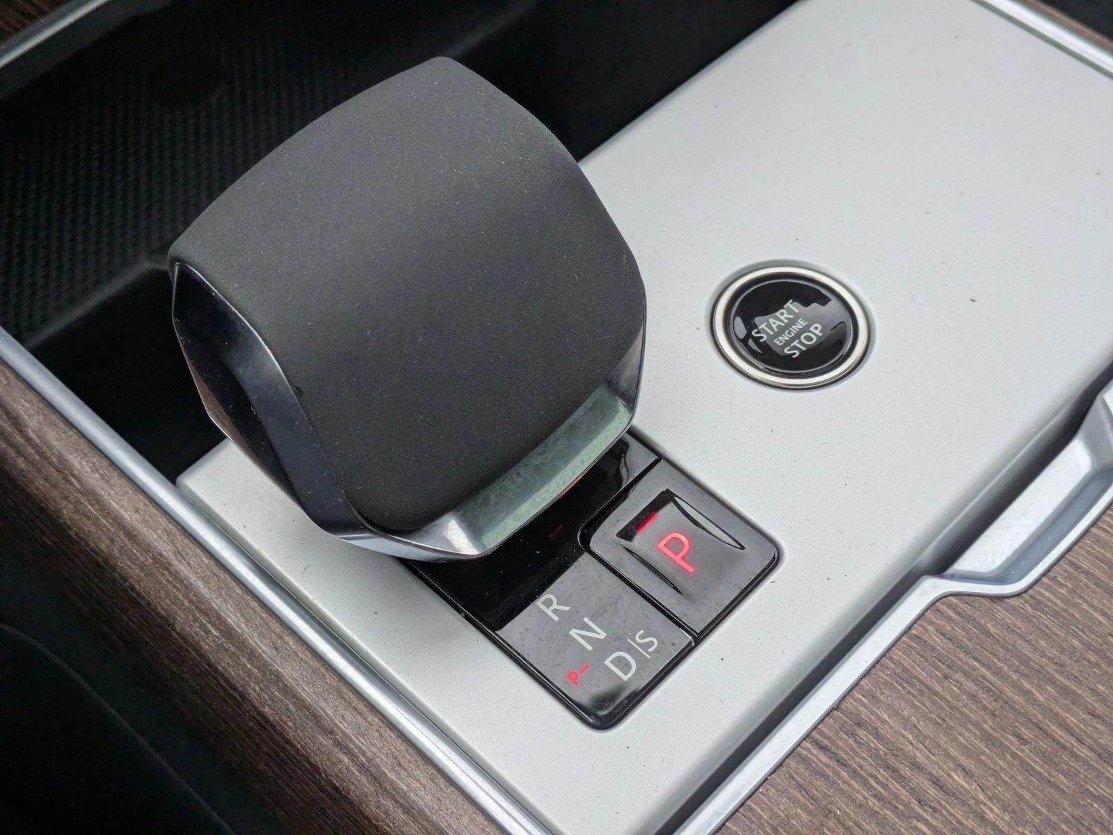 2024 Land Rover Range Rover SE - Photo 12