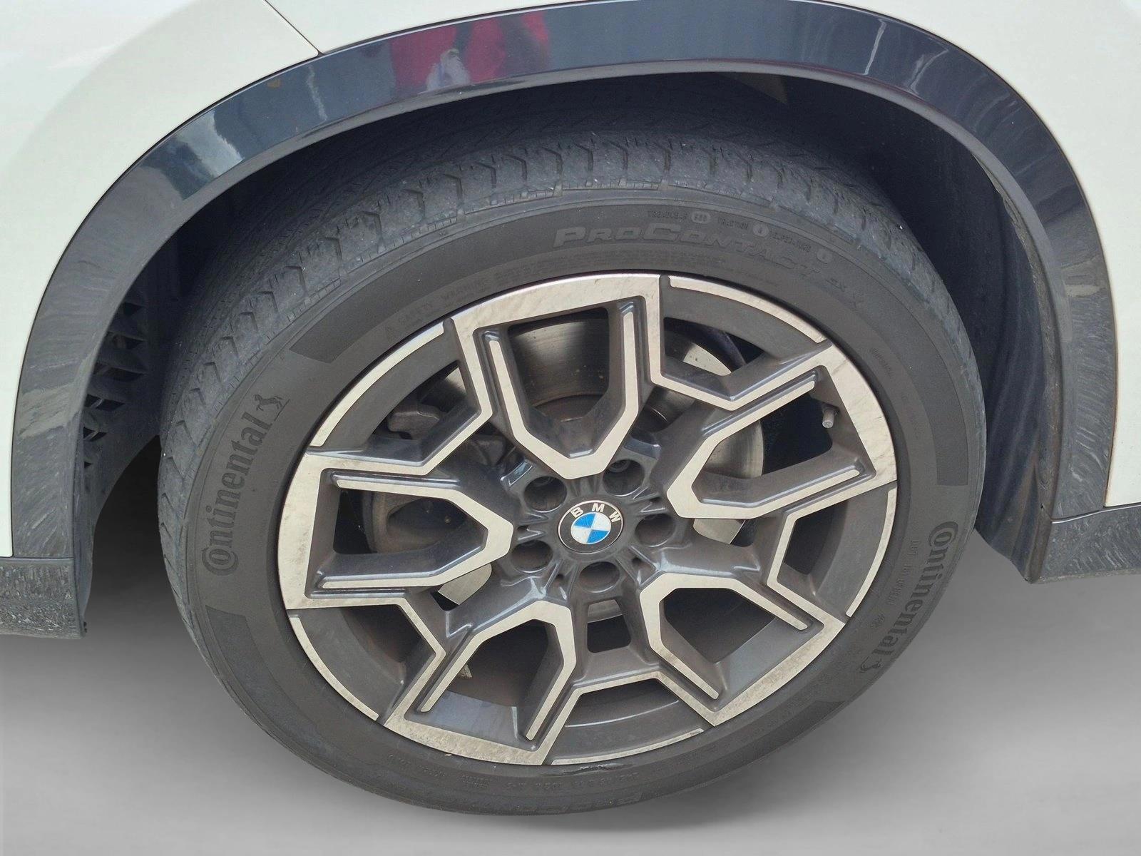 2024 BMW X1 28i - Photo 21