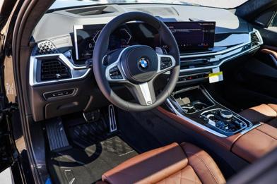 2027 BMW X7