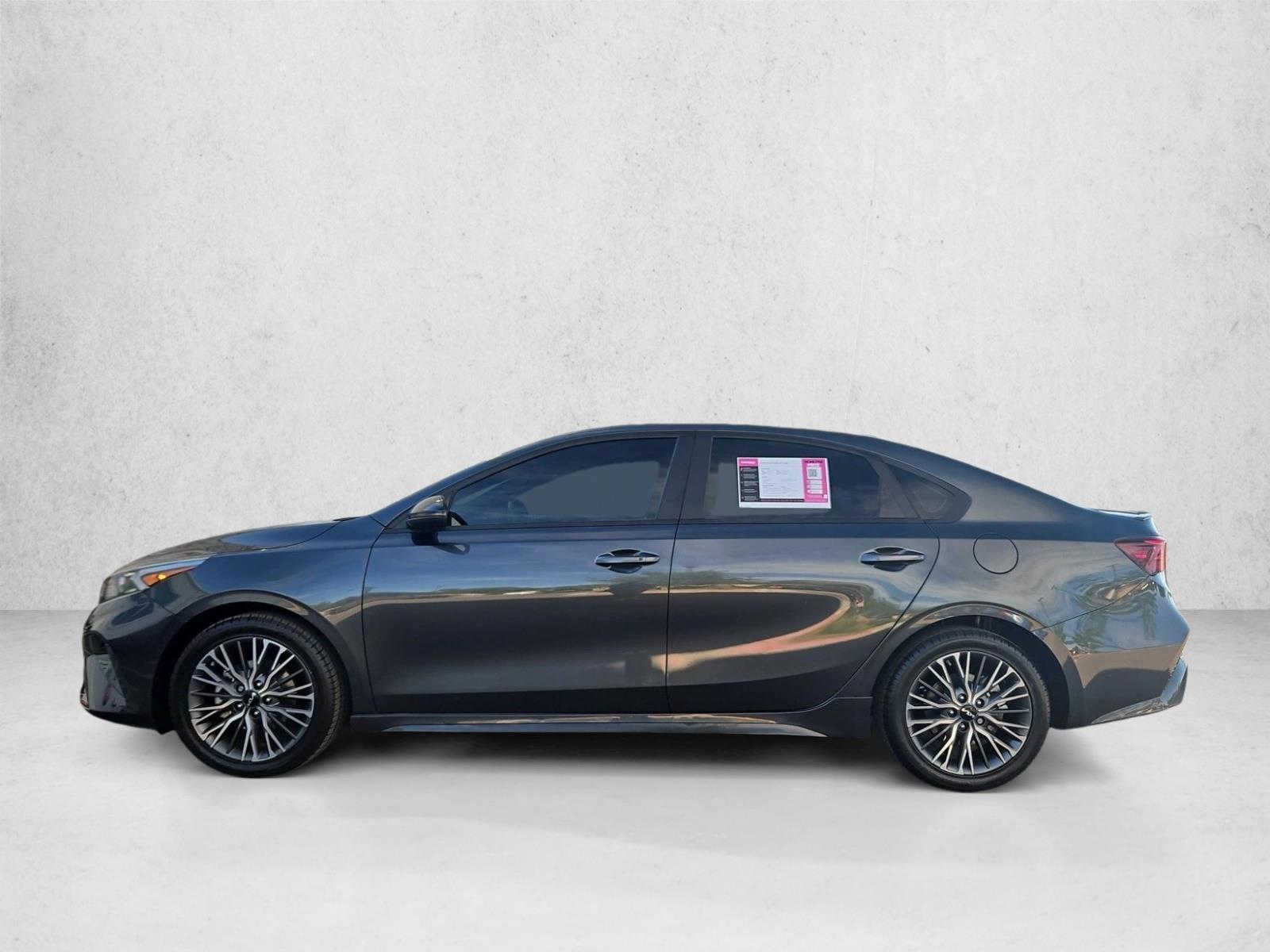 Thumbnail: 2023 Kia Forte - 2