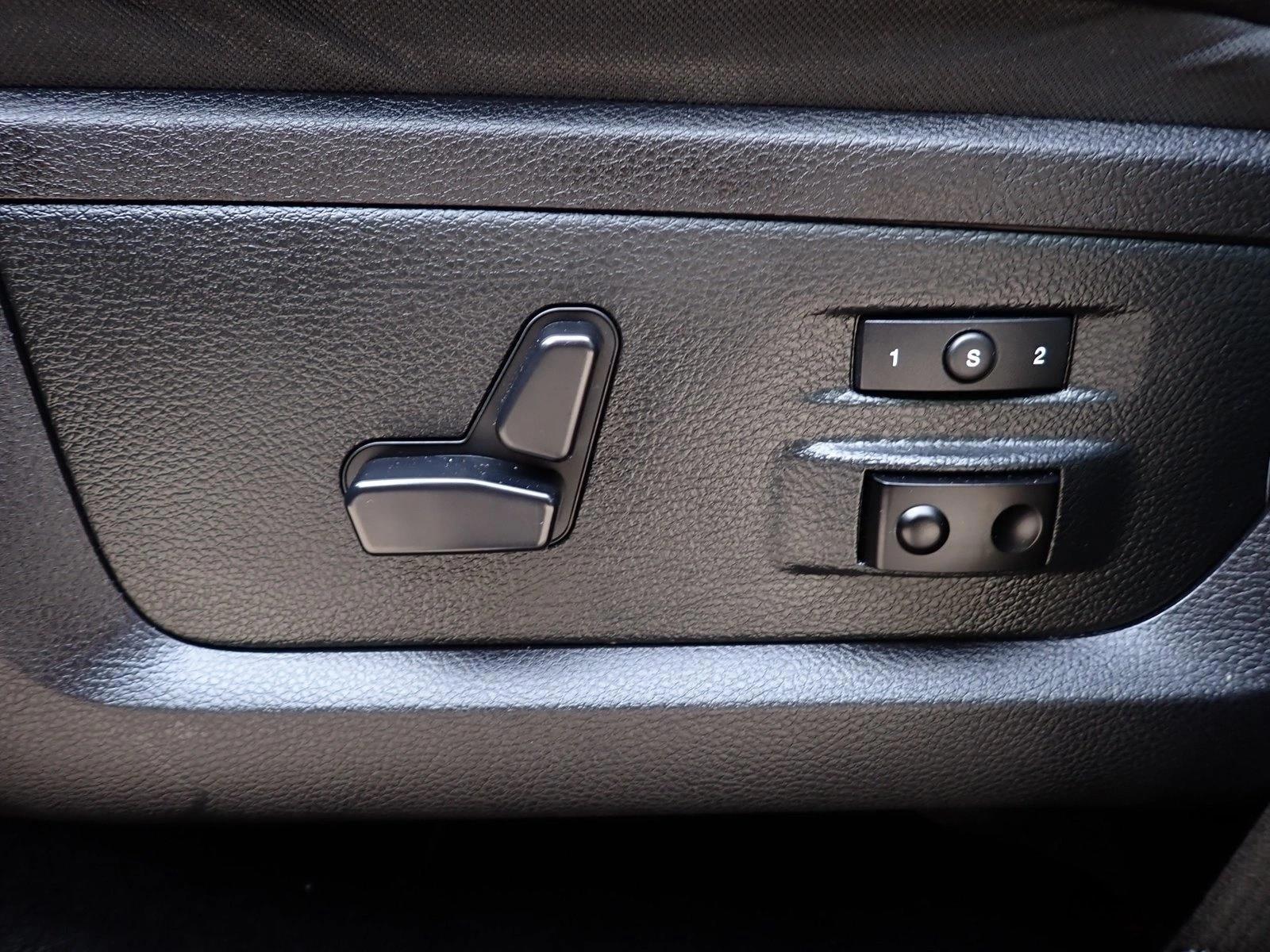 Thumbnail: 2014 RAM 1500 - 4