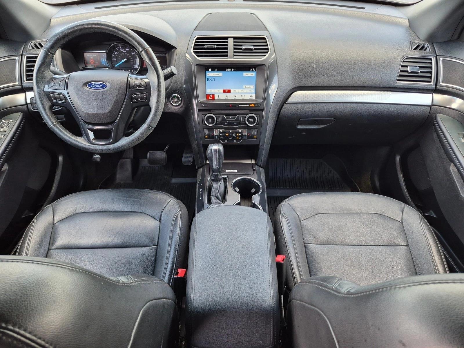 Thumbnail: 2018 Ford Explorer - 3