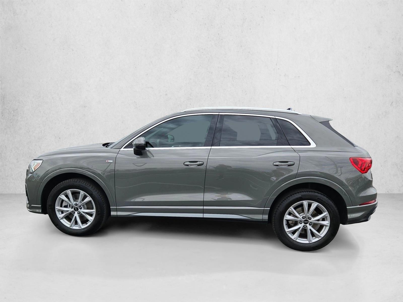 Thumbnail: 2025 Audi Q3 - 2