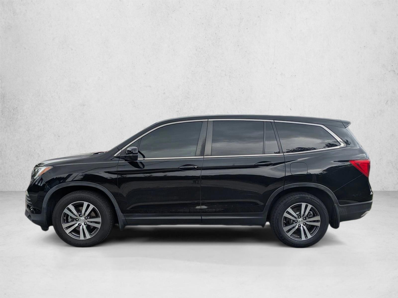 Thumbnail: 2018 Honda Pilot - 2