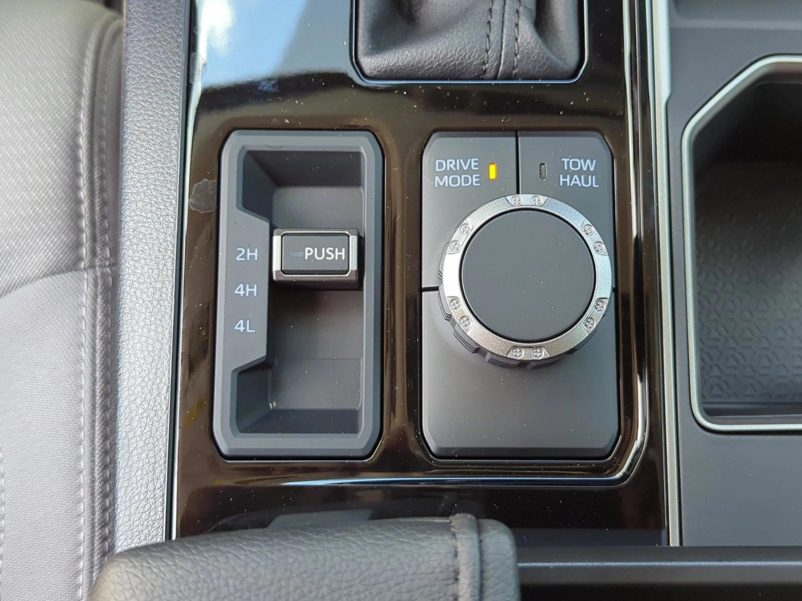 2024 Toyota Tundra SR5 - Photo 14