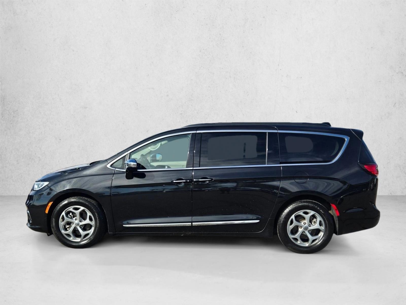 Thumbnail: 2023 Chrysler Pacifica - 2