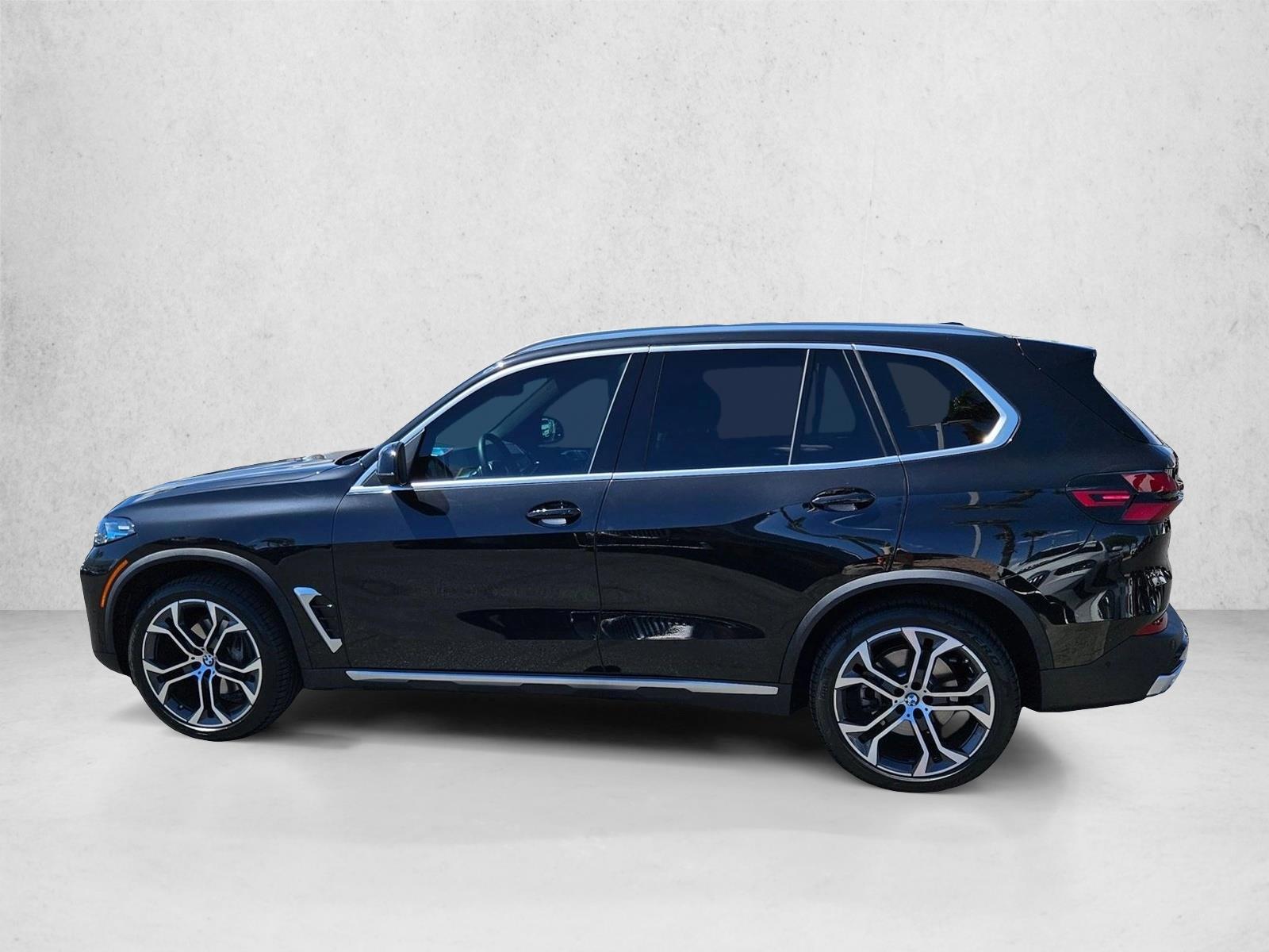 Thumbnail: 2026 BMW X5 - 2