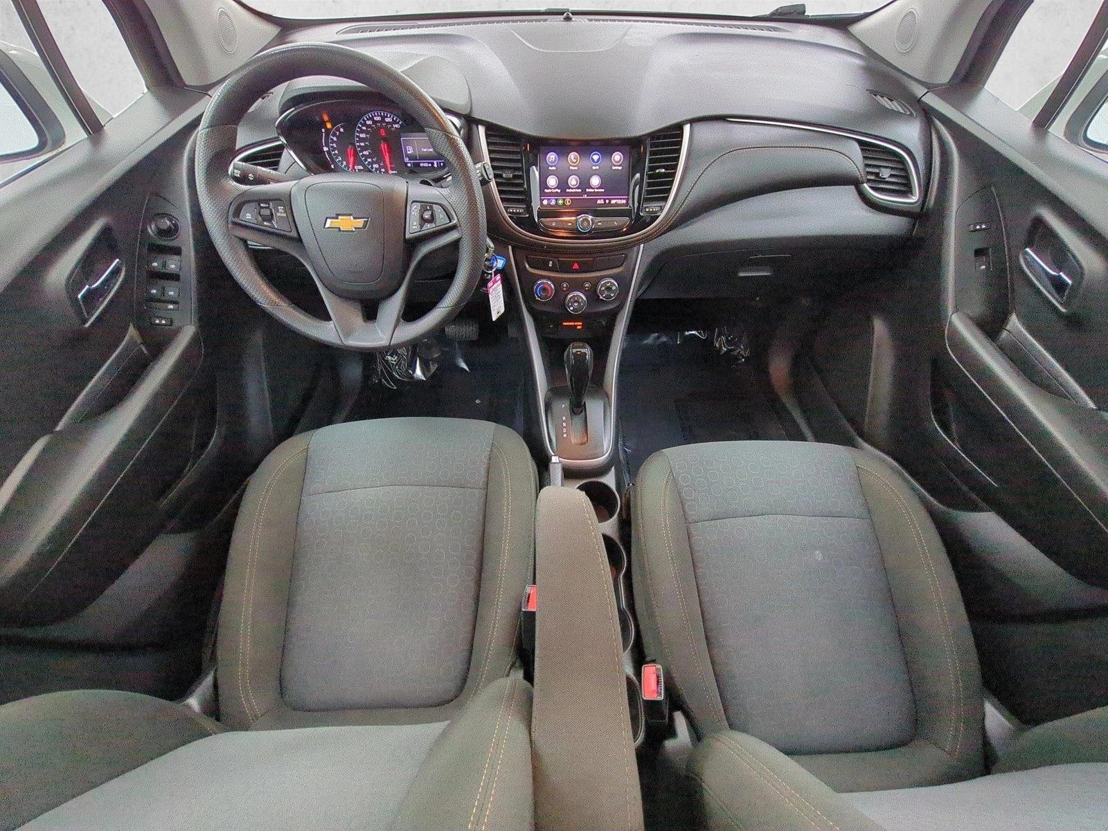 Thumbnail: 2020 Chevrolet Trax - 3