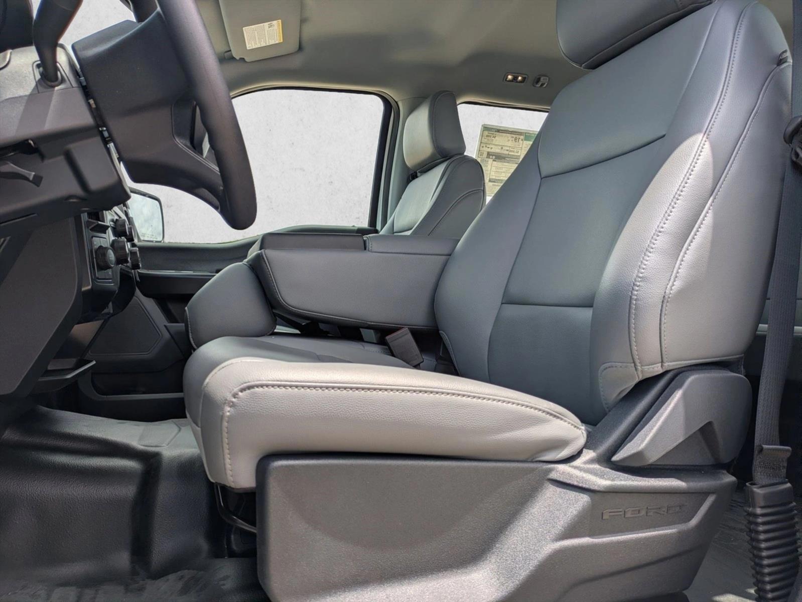 Thumbnail: 2026 Ford F-150 - 5