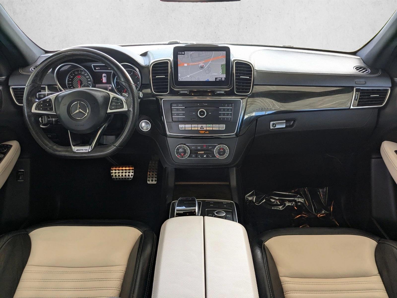 Thumbnail: 2018 Mercedes-Benz GLE - 3