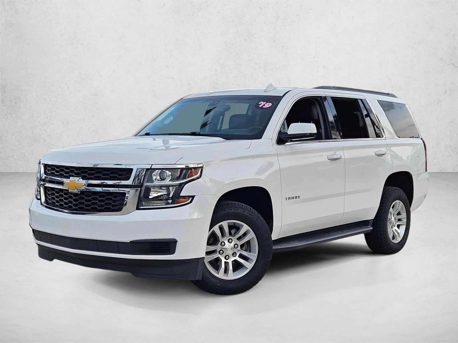 Thumbnail: 2019 Chevrolet Tahoe - 1