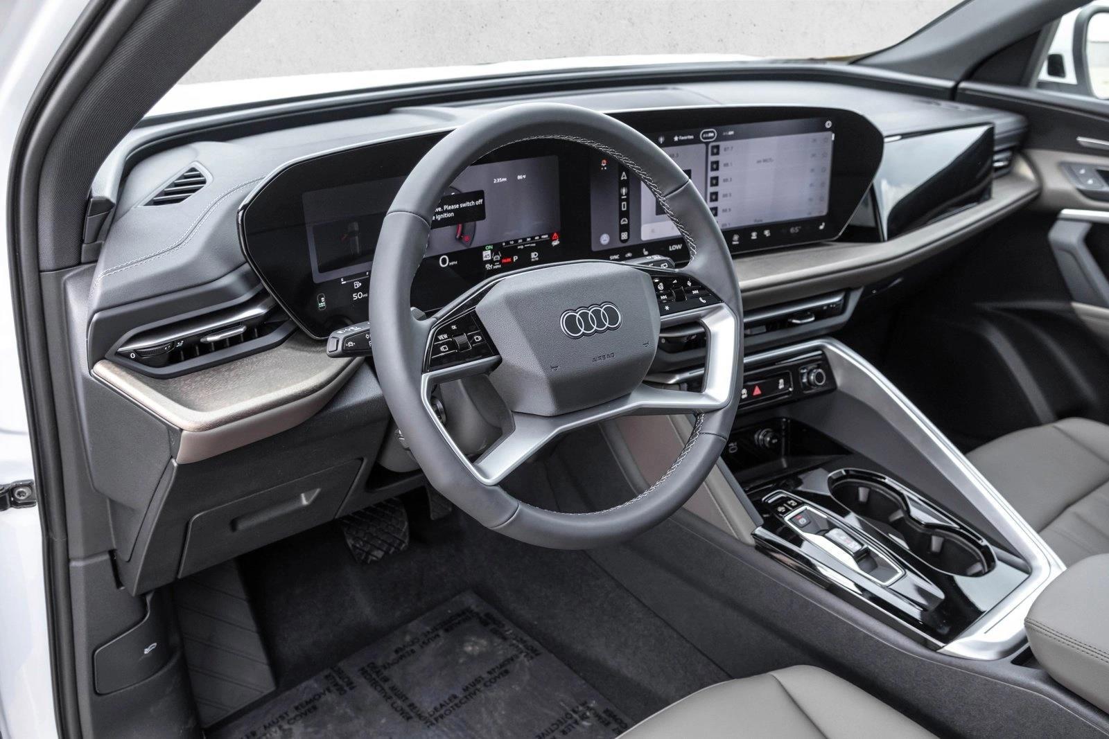 Thumbnail: 2026 Audi Q5 - 3