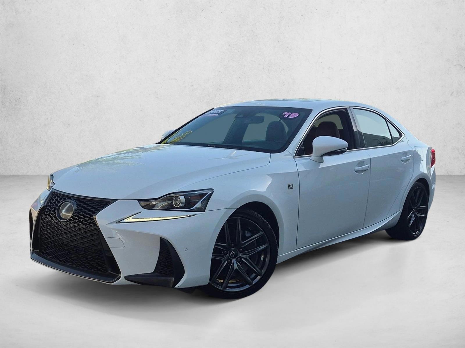 Thumbnail: 2019 Lexus IS - 1