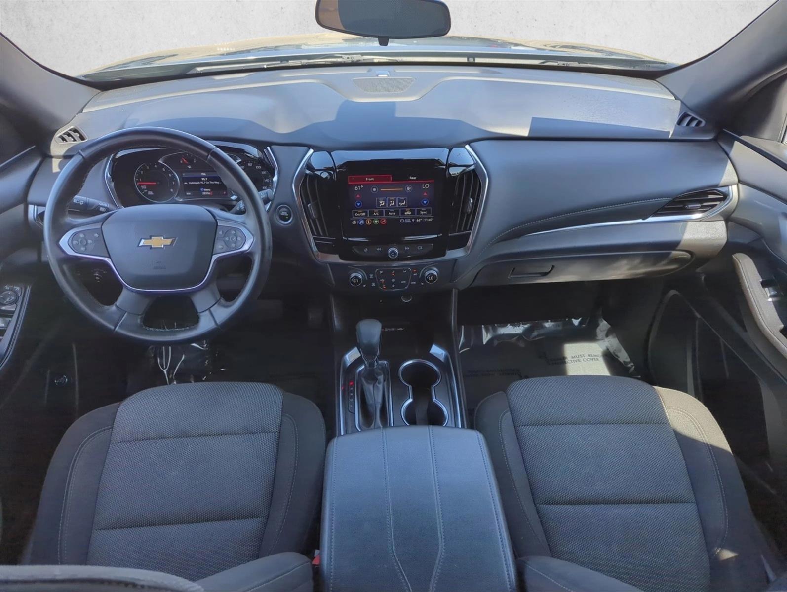 Thumbnail: 2023 Chevrolet Traverse - 2