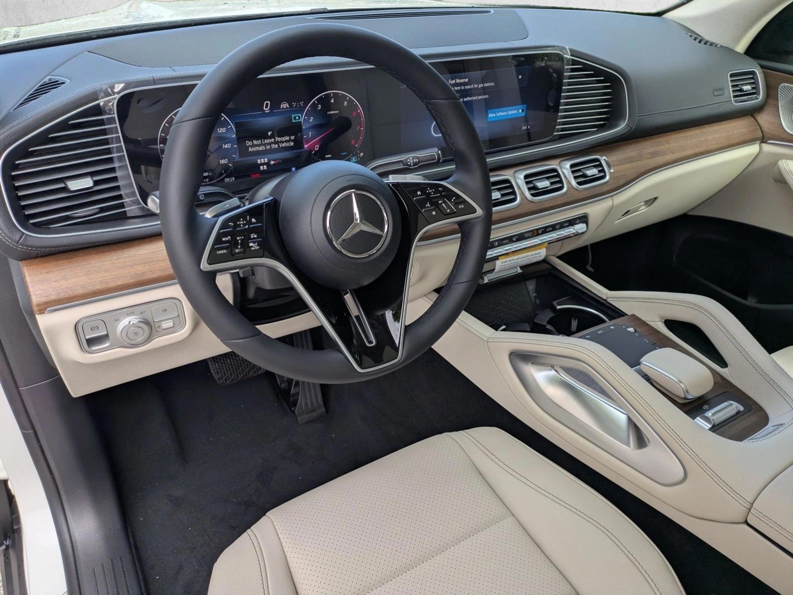 Thumbnail: 2026 Mercedes-Benz GLS - 3