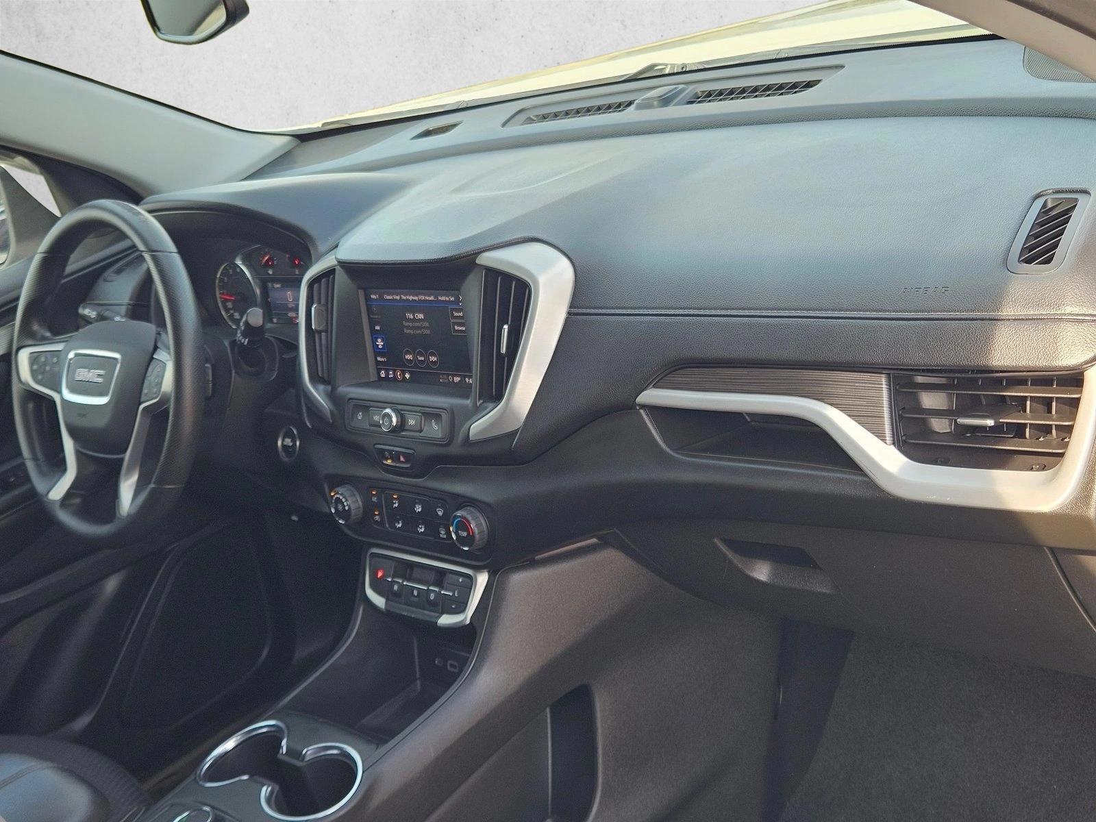 2022 GMC Terrain SLE - Photo 21