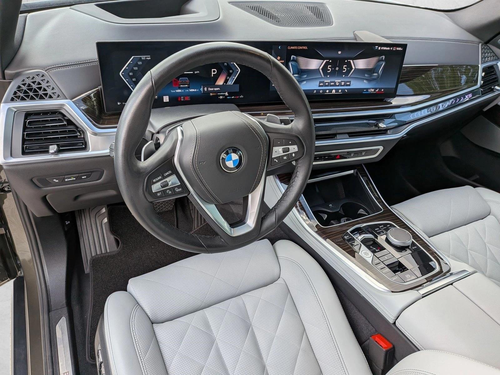 Thumbnail: 2026 BMW X5 - 3