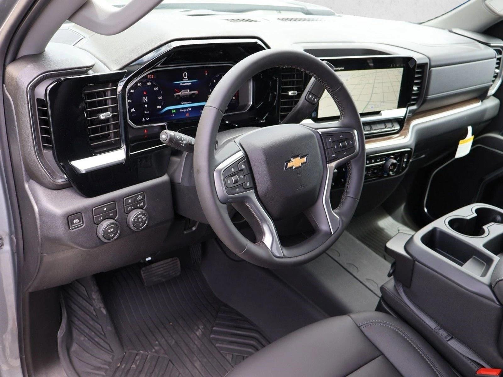 Thumbnail: 2026 Chevrolet Silverado 2500 - 3