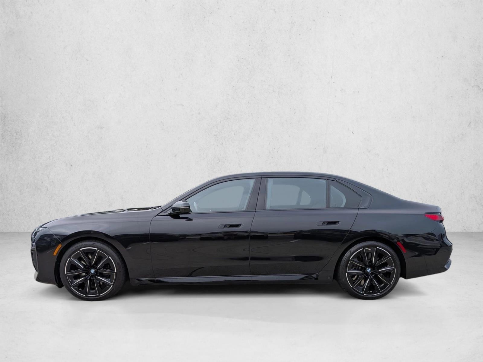 Thumbnail: 2024 BMW 7 Series - 2