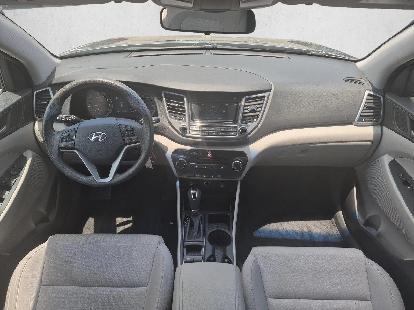 Thumbnail: 2017 Hyundai Tucson - 3