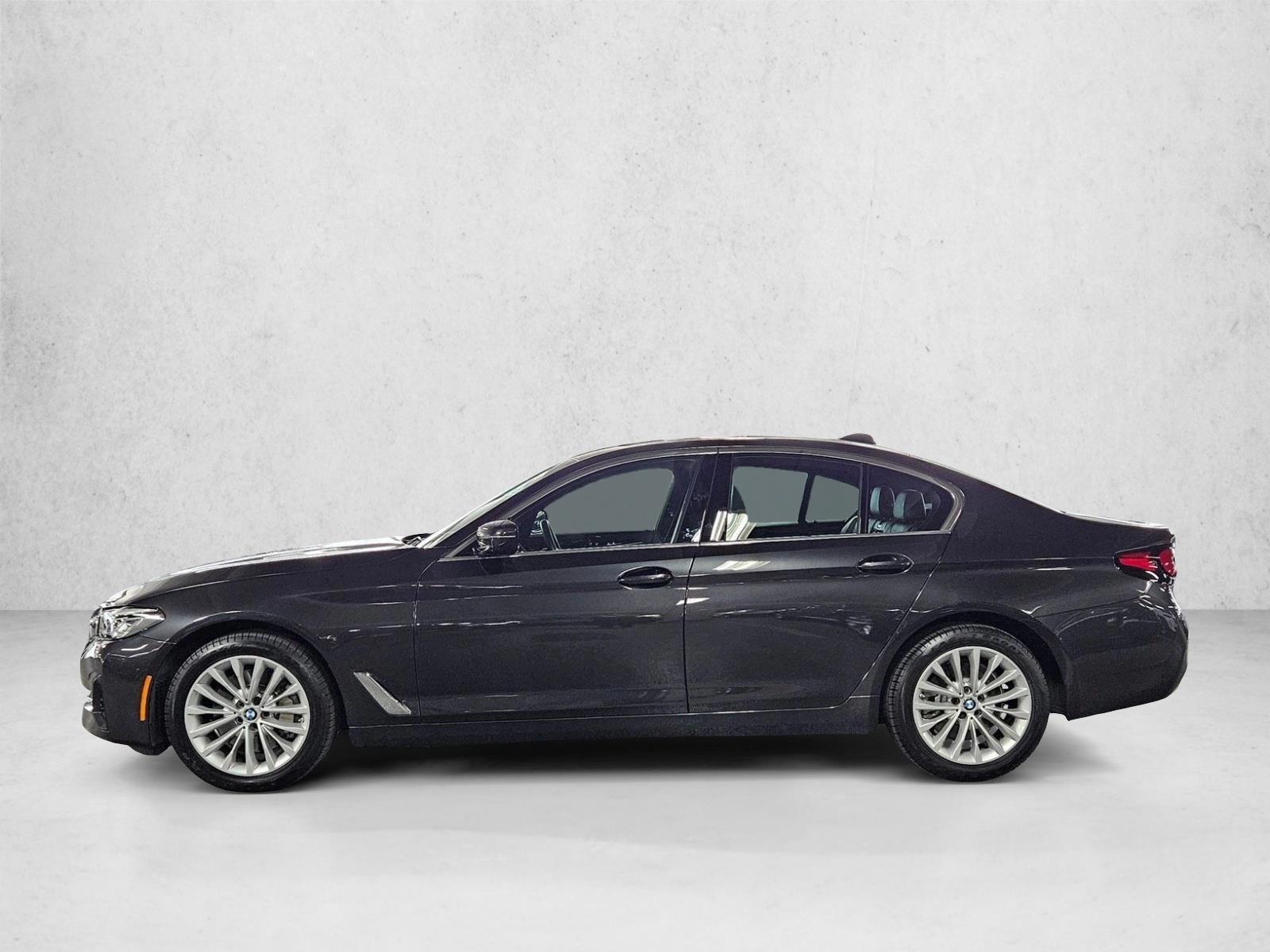 Thumbnail: 2023 BMW 5 Series - 2