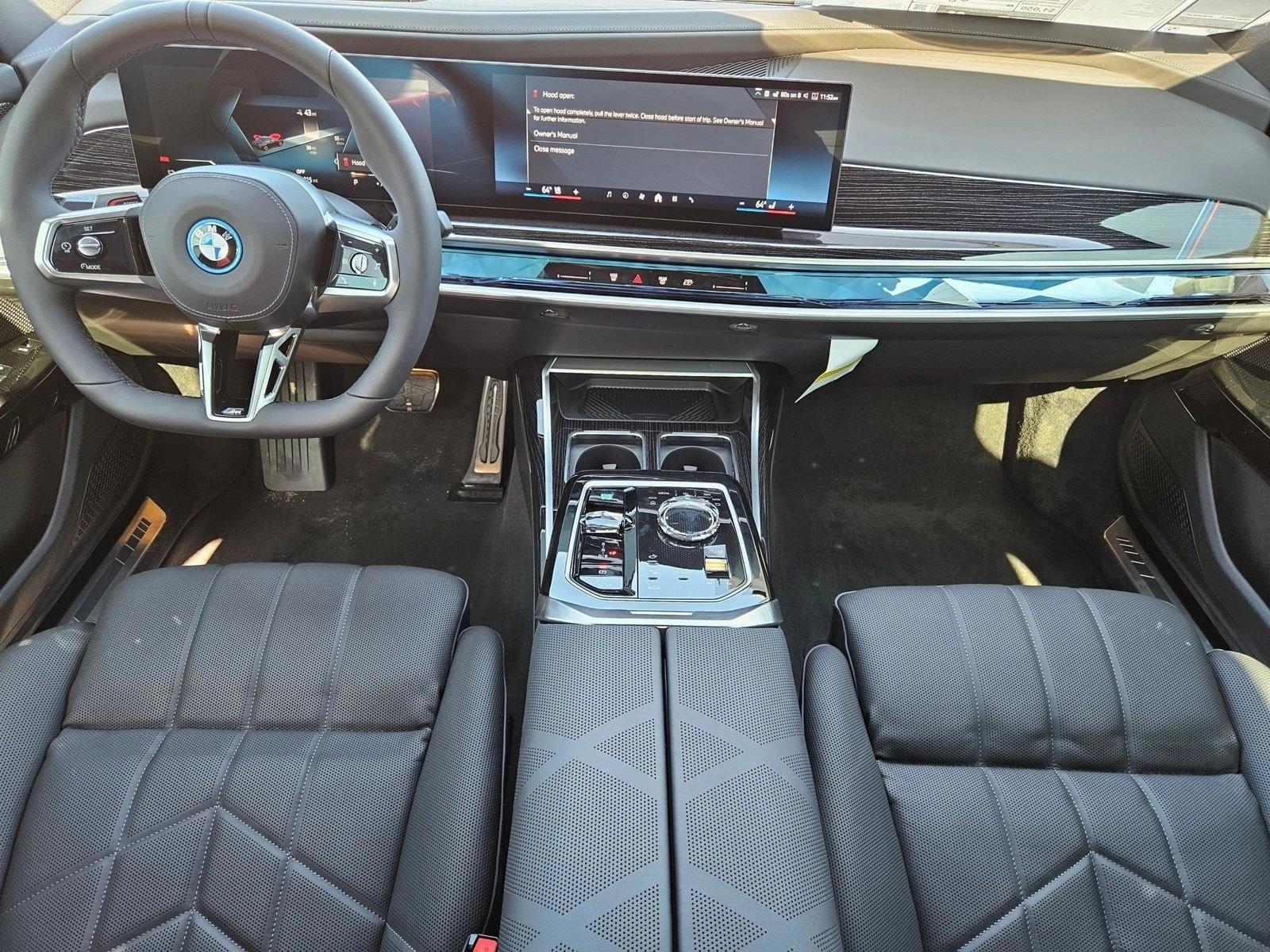Thumbnail: 2026 BMW i7 - 3