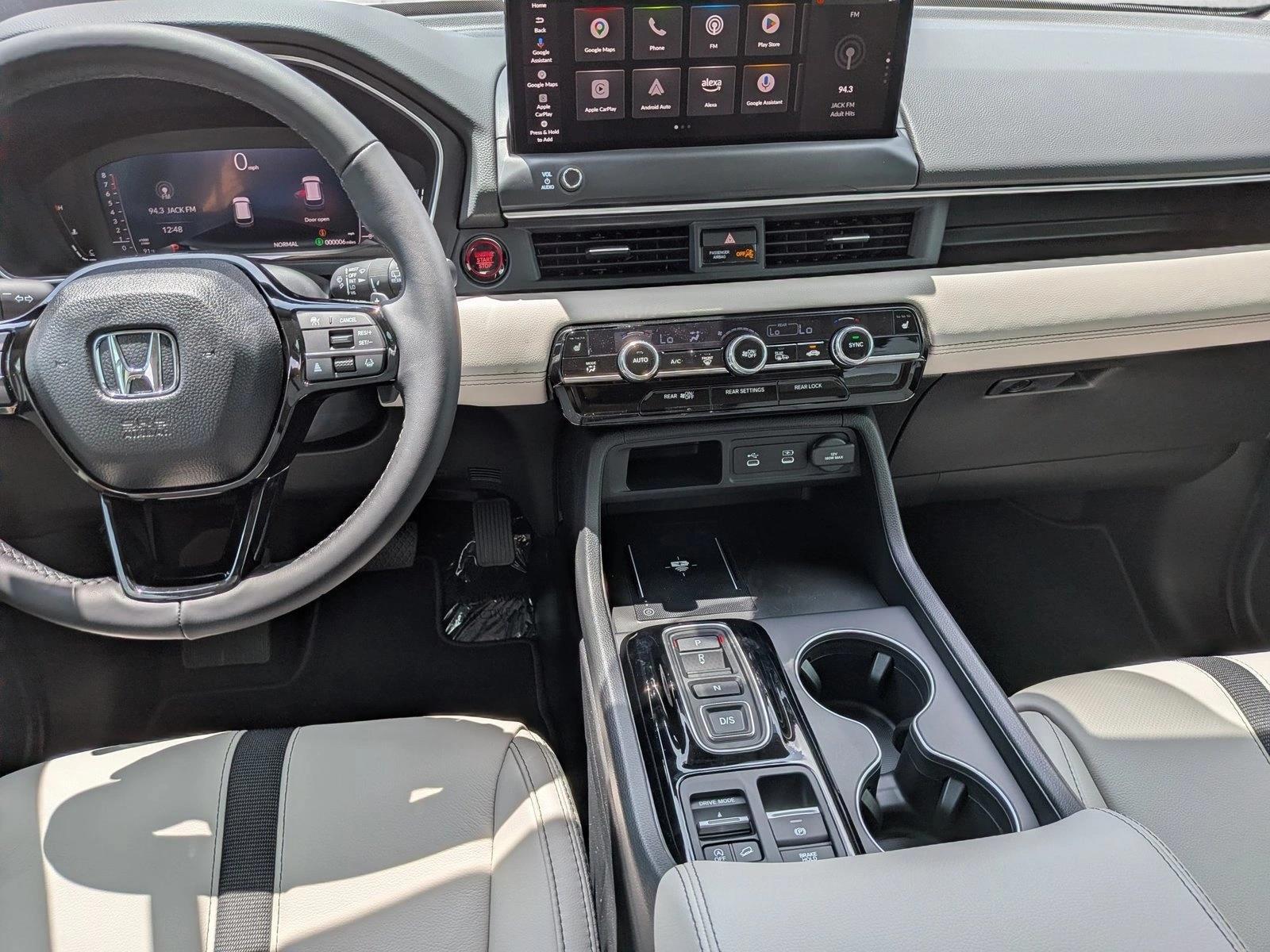 Thumbnail: 2026 Honda Pilot - 4