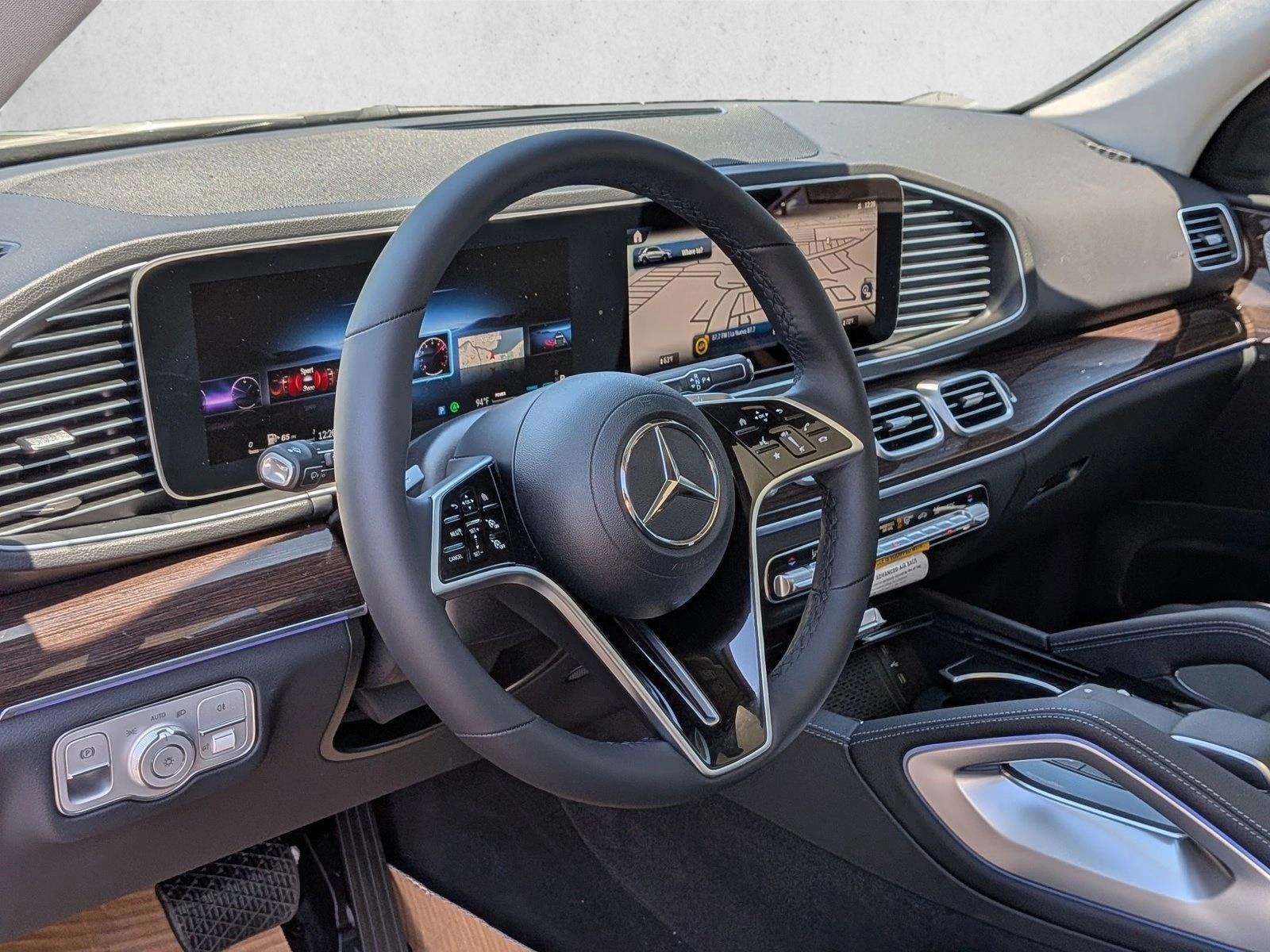Thumbnail: 2026 Mercedes-Benz GLE - 3