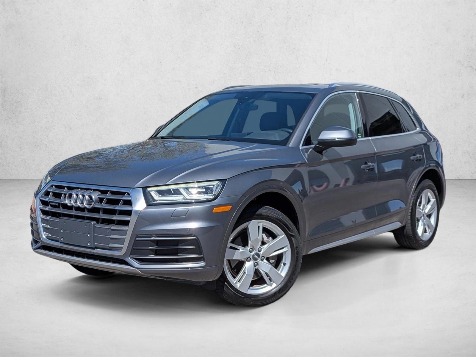 2018 Audi Q5 2.0T quattro S tronic Premium Plus's photo