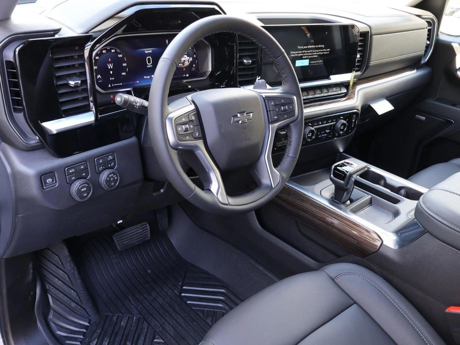 Thumbnail: 2026 Chevrolet Silverado 1500 - 3