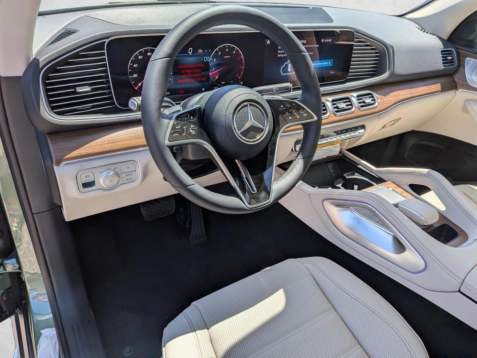 Thumbnail: 2026 Mercedes-Benz GLE - 3