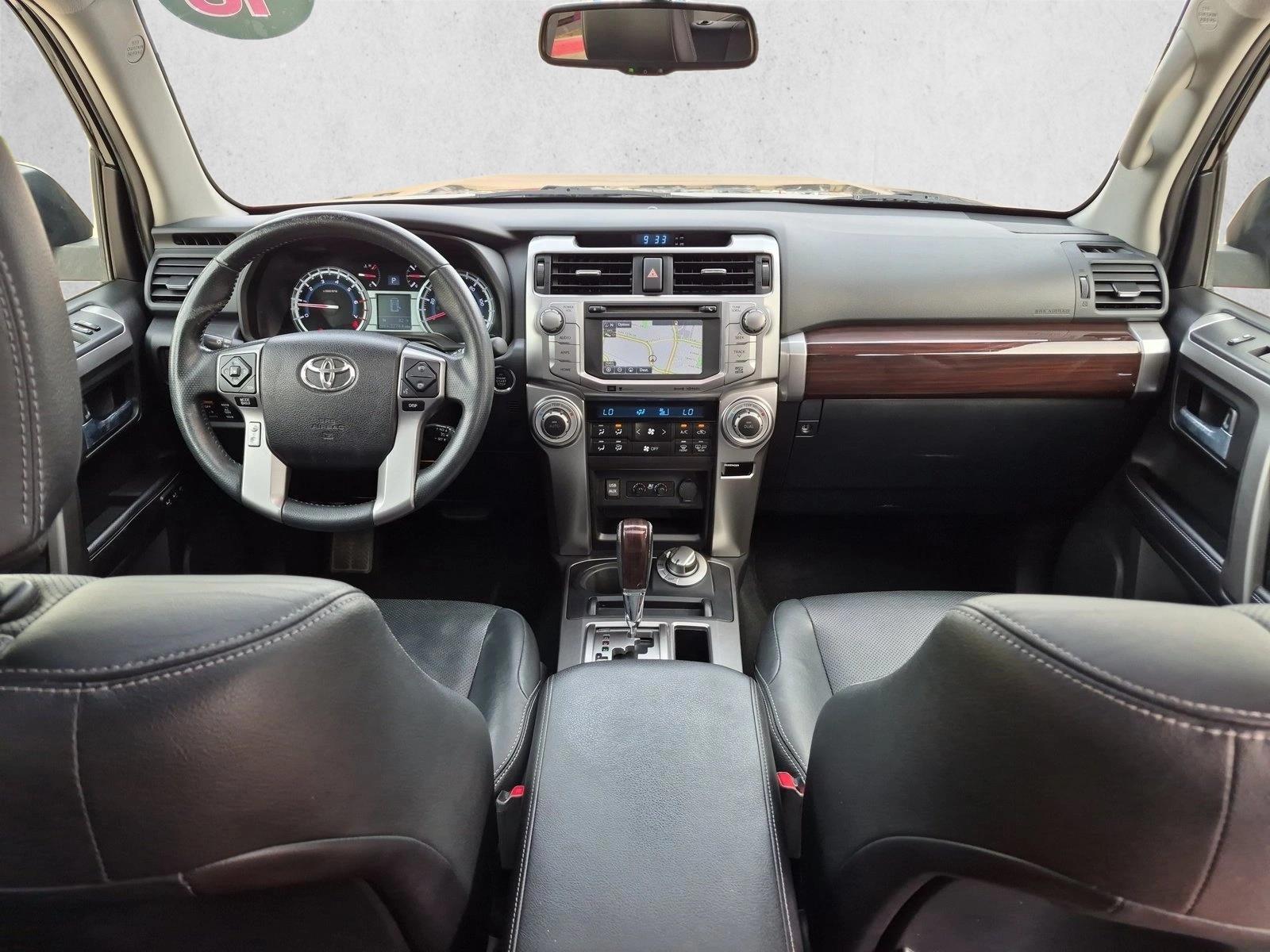 Thumbnail: 2016 Toyota 4Runner - 3
