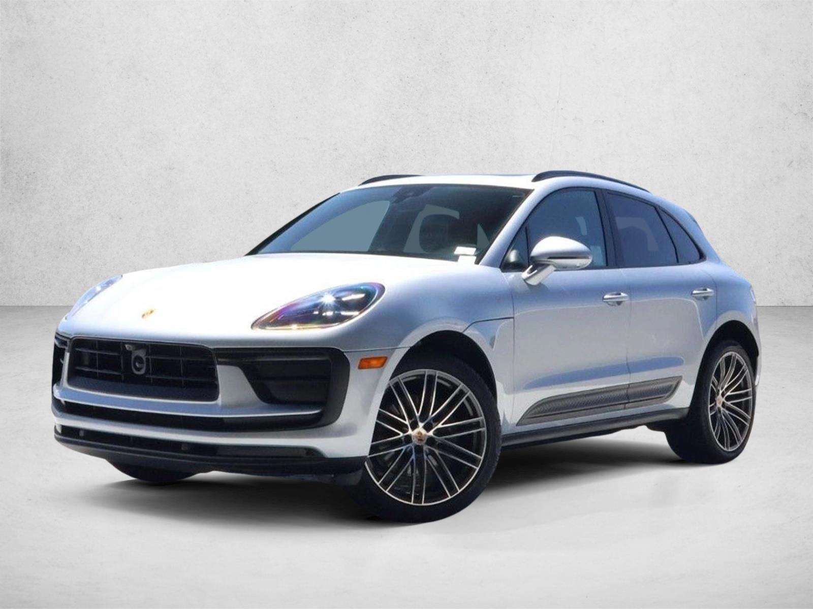 Thumbnail: 2026 Porsche Macan - 1