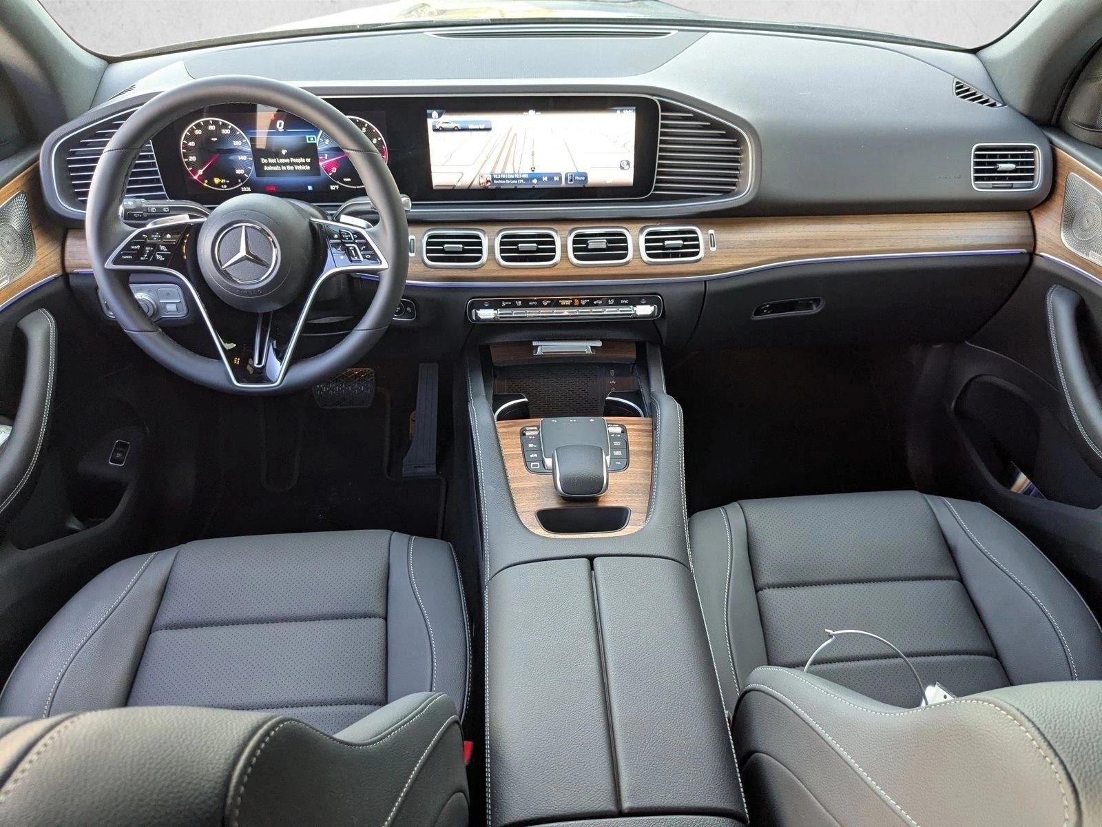 Thumbnail: 2026 Mercedes-Benz GLE - 4