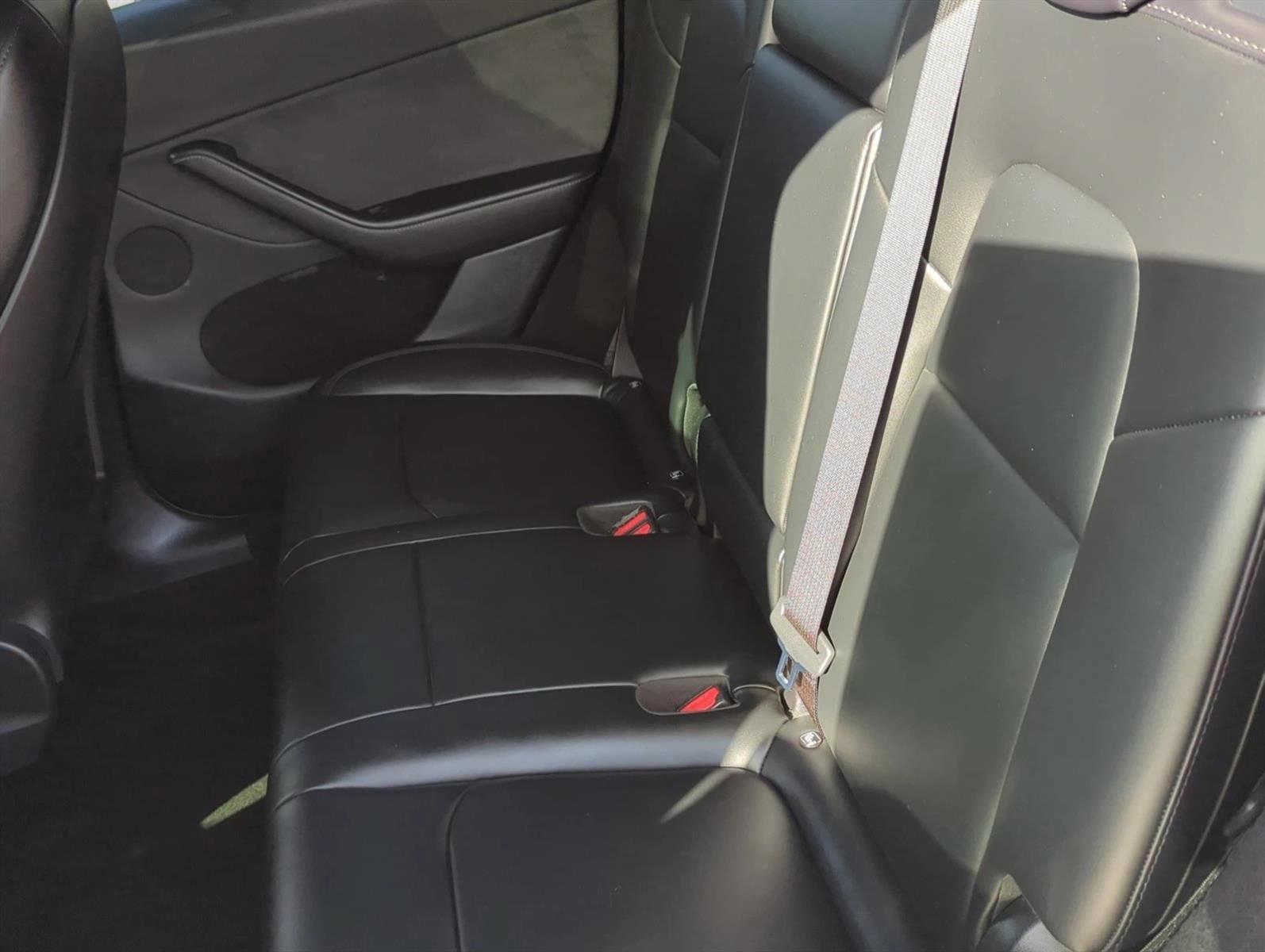 2023 Tesla Model Y Long Range - Photo 21