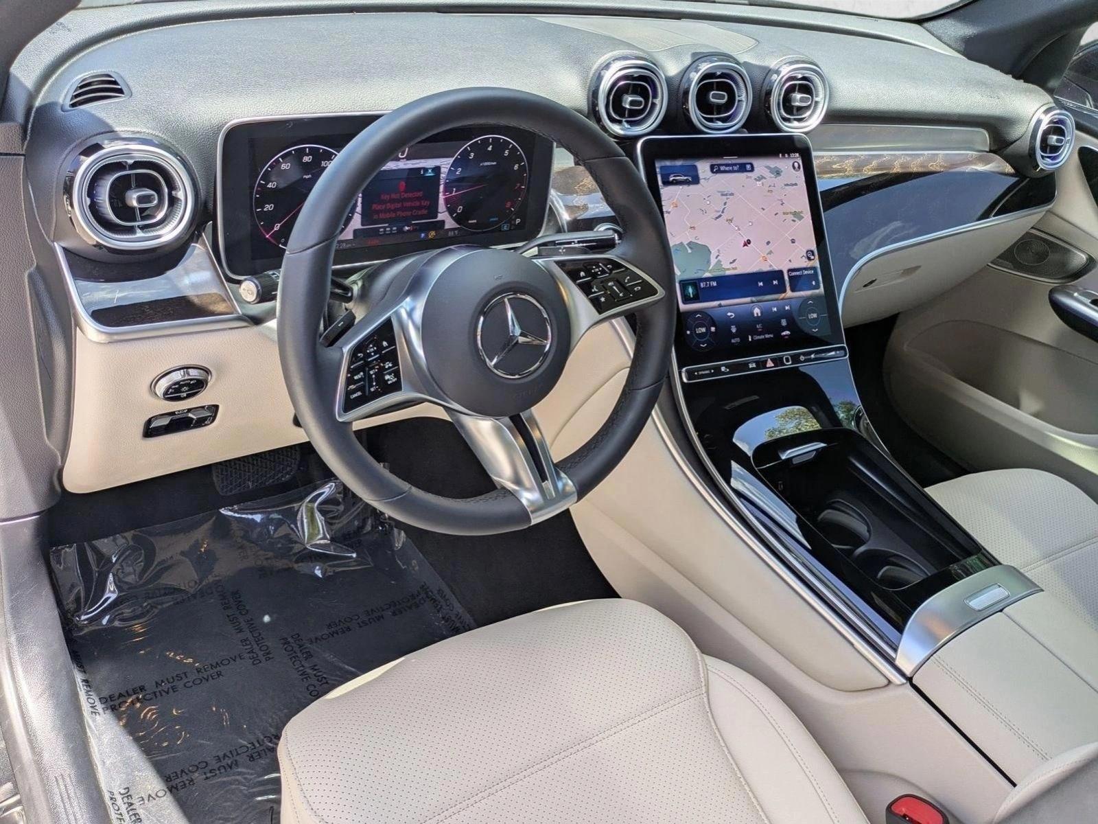 Thumbnail: 2026 Mercedes-Benz GLC - 3