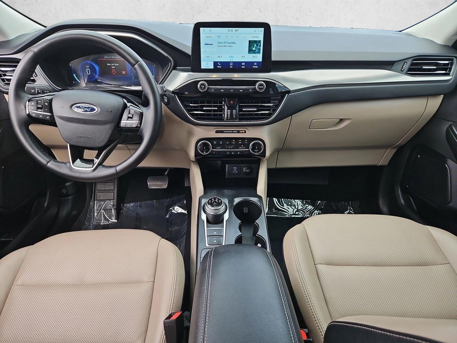 Thumbnail: 2022 Ford Escape - 3
