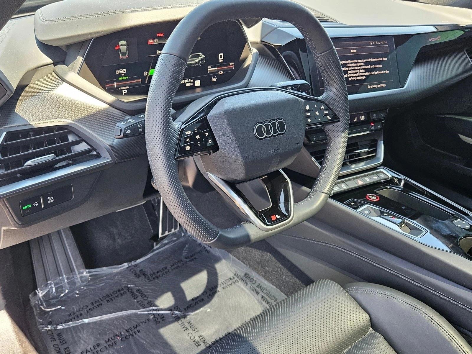 Thumbnail: 2025 Audi e-tron GT - 3