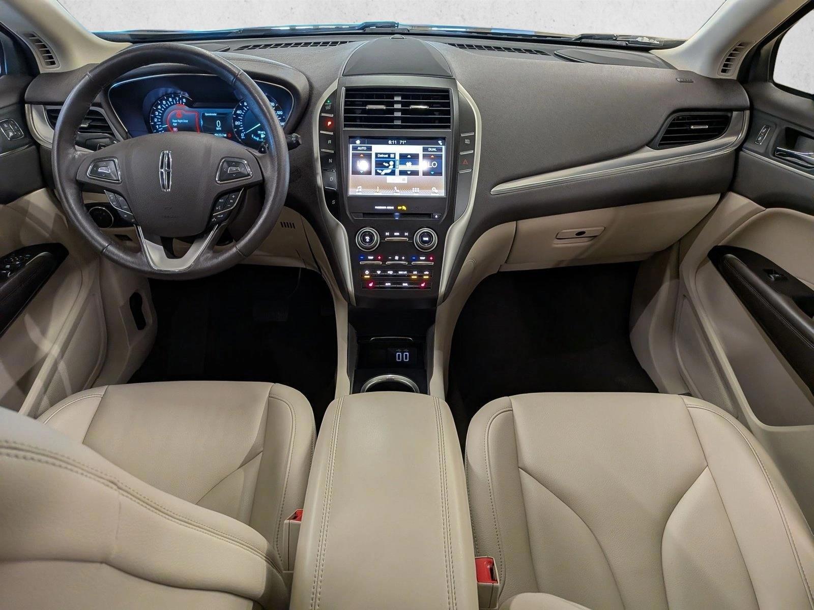 Thumbnail: 2019 Lincoln MKC - 4