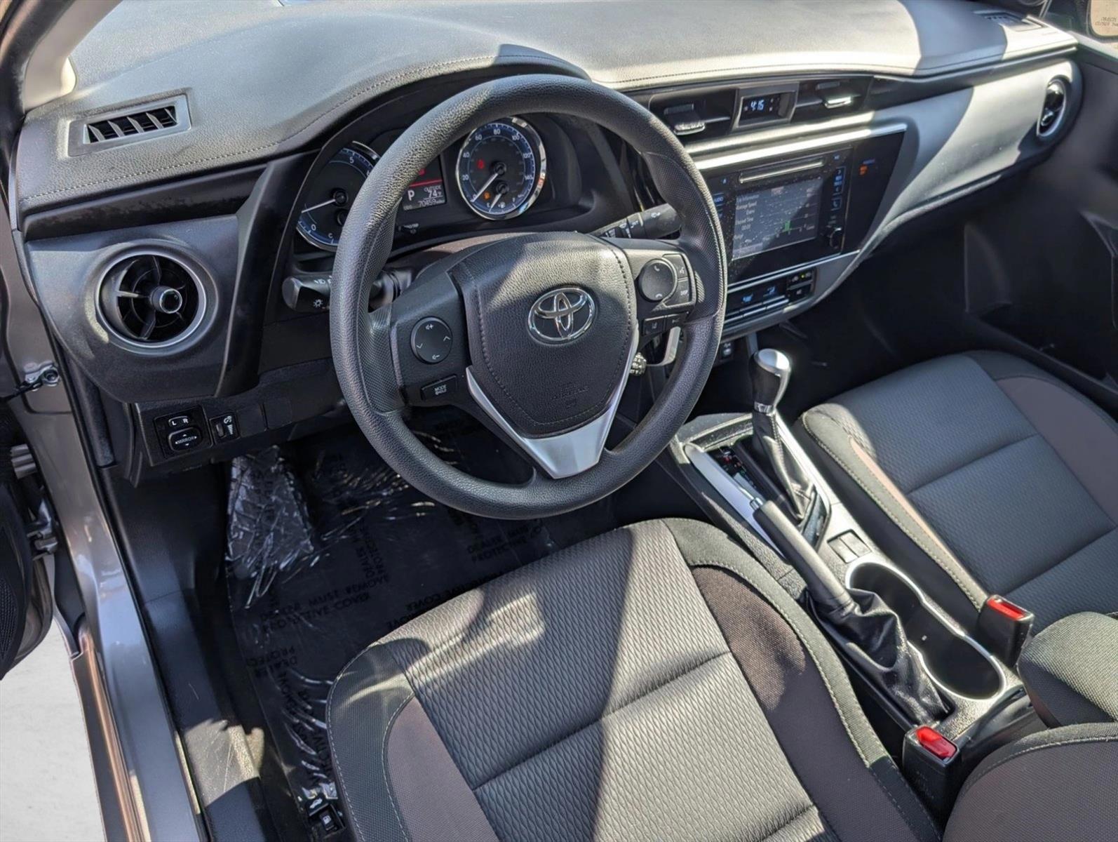Thumbnail: 2018 Toyota Corolla - 3