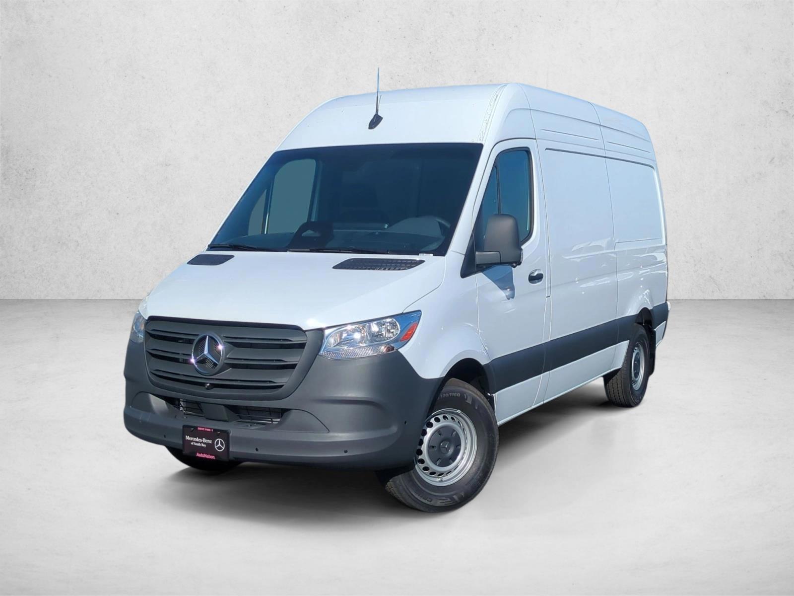 Thumbnail: 2026 Mercedes-Benz Sprinter - 1