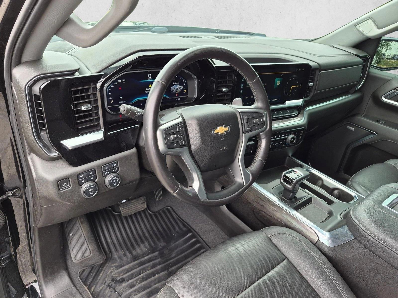 Thumbnail: 2022 Chevrolet Silverado 1500 - 3