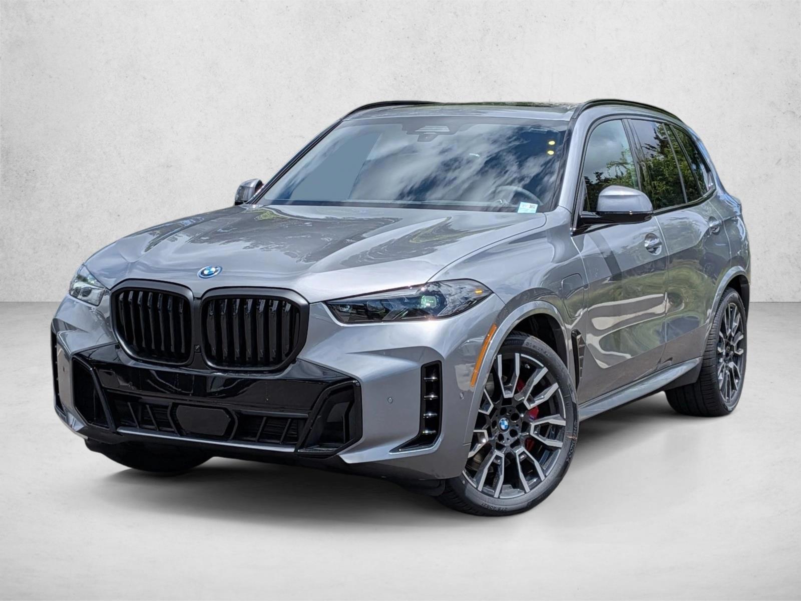 Thumbnail: 2026 BMW X5 - 1