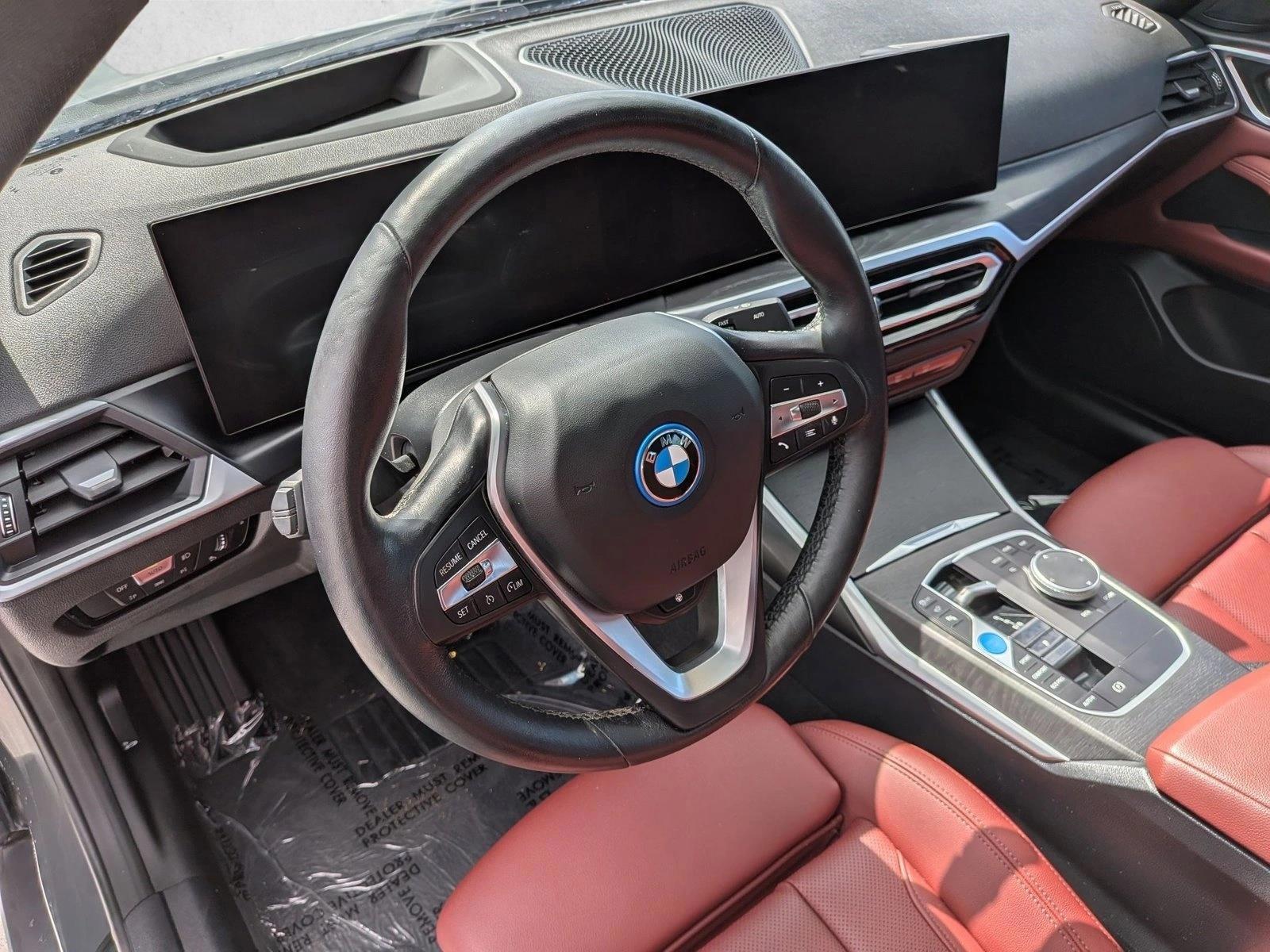 Thumbnail: 2023 BMW i4 - 3